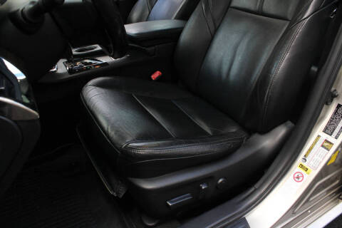 2013 Toyota Avalon Hybrid XLE Touring