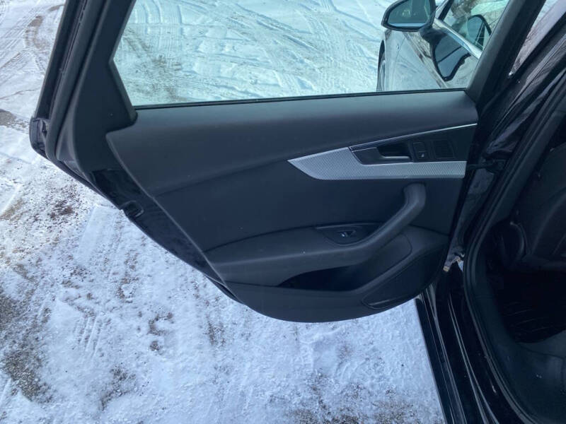 2017 Audi A4 2.0T quattro Premium Plus