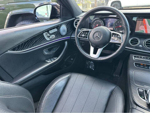 2019 Mercedes-Benz E-Class E 300