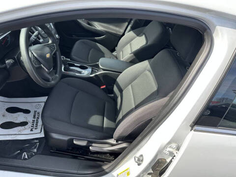 2017 Chevrolet Malibu LS