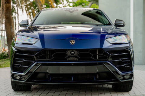 2020 Lamborghini Urus