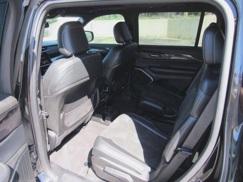 2021 Jeep Grand Cherokee L Laredo