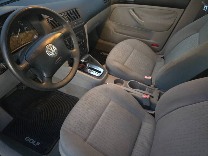 2005 Volkswagen Golf GL