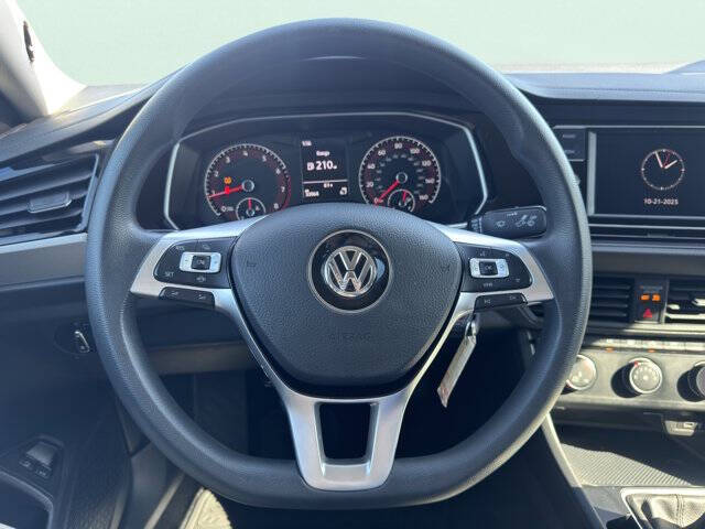 2021 Volkswagen Jetta R-Line