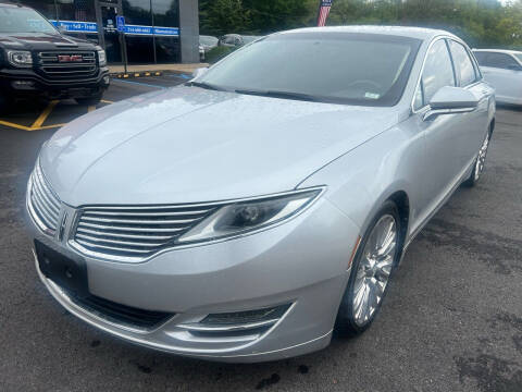 2013 Lincoln MKZ for sale at K & B AUTO SALES LLC in Saint Louis MO