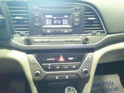 2017 Hyundai Elantra