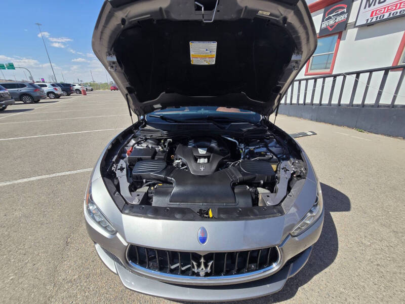 2015 Maserati Ghibli