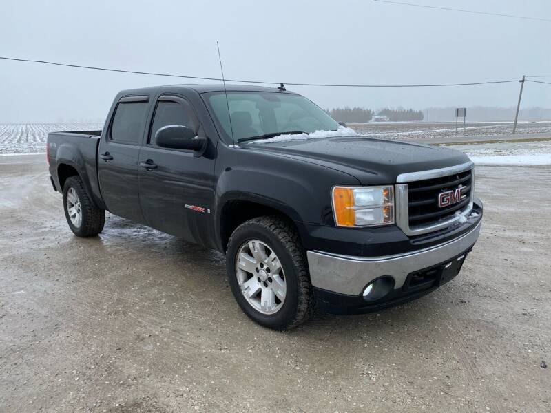 2007 GMC Sierra 1500 for sale at CMC AUTOMOTIVE in Urbana IN