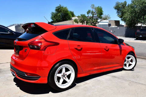 2017 Ford Focus ST