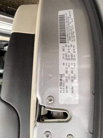 2020 Chrysler Voyager LXi