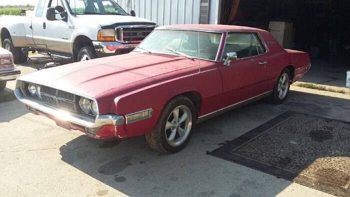 1969 Ford Thunderbird