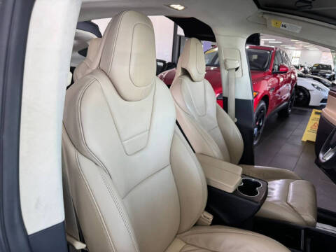 2017 Tesla Model X
