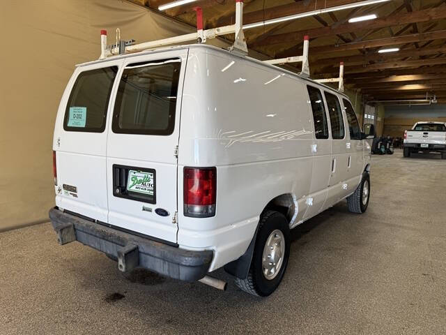 2011 Ford E-Series E-250