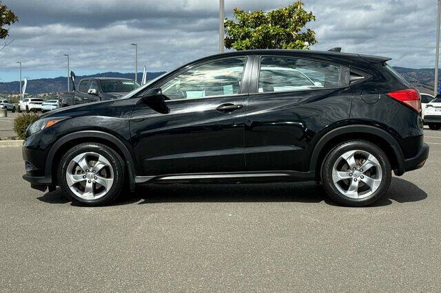 2016 Honda HR-V LX