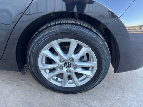 2018 Mazda MAZDA3 Sport