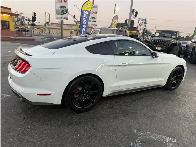 2019 Ford Mustang