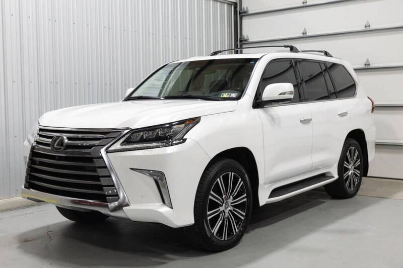 2021 Lexus LX 570 Three-Row