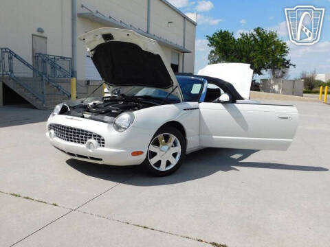 2002 Ford Thunderbird Deluxe