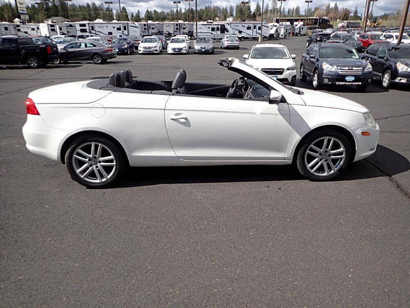 2009 Volkswagen Eos Lux