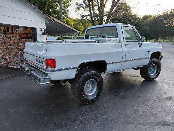 1987 Chevrolet Silverado 1500 SS Classic