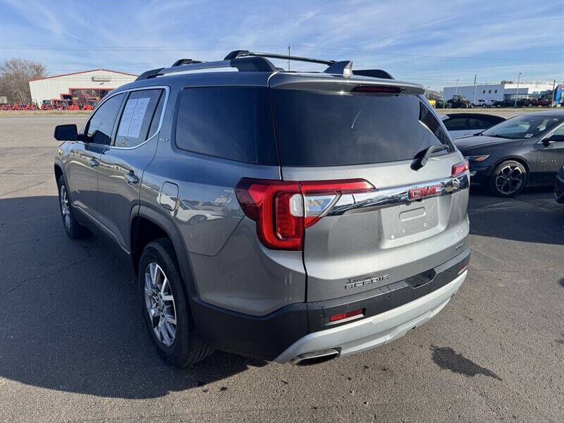 2021 GMC Acadia SLT