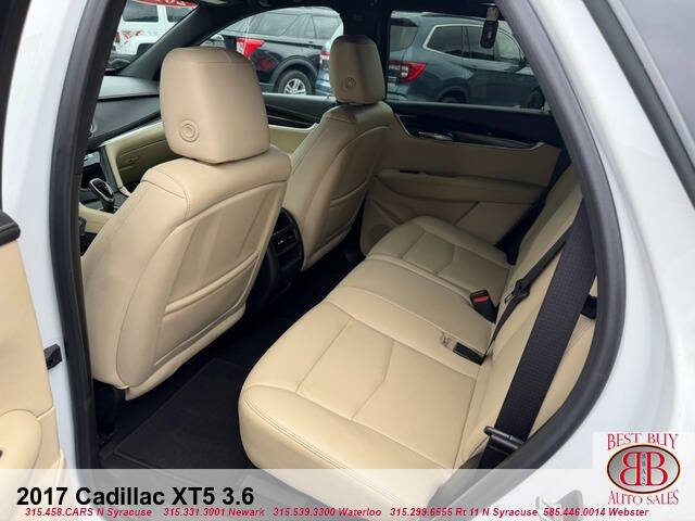 2017 Cadillac XT5