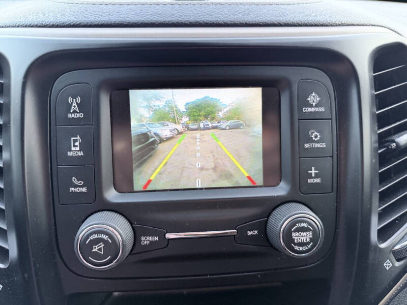 2018 Jeep Cherokee Latitude