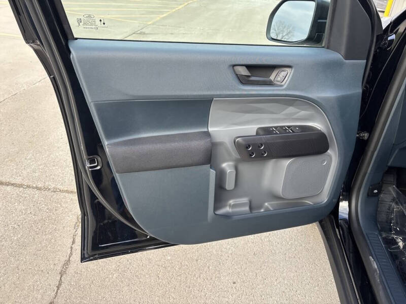 2025 Ford Maverick XL