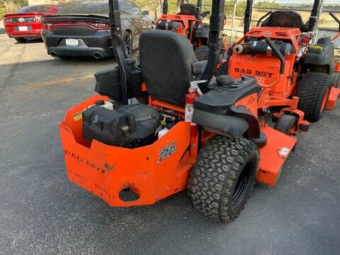 2017 Bad Boy 61" Outlaw Zero-Turn Mower