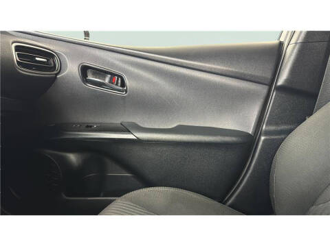 2017 Toyota Prius Three