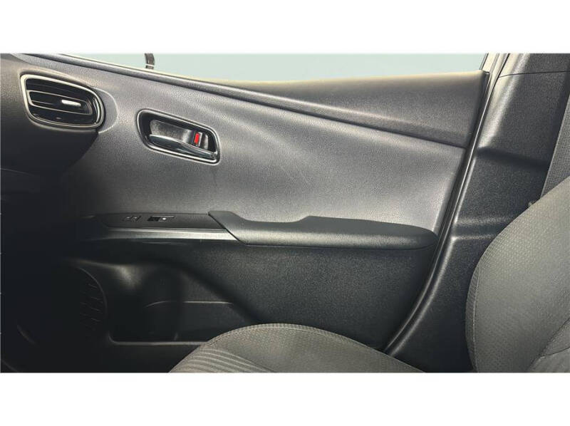 2017 Toyota Prius Three