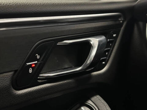 2018 Porsche Macan GTS