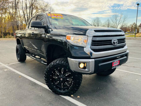 2015 Toyota Tundra for sale at Bargain Auto Sales LLC in Garden City ID