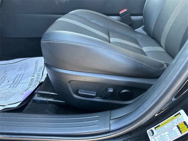 2025 Mazda CX-50 2.5 S Preferred