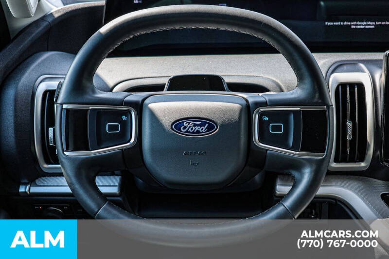 2025 Ford Expedition Active