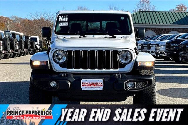 2024 Jeep Gladiator NightHawk