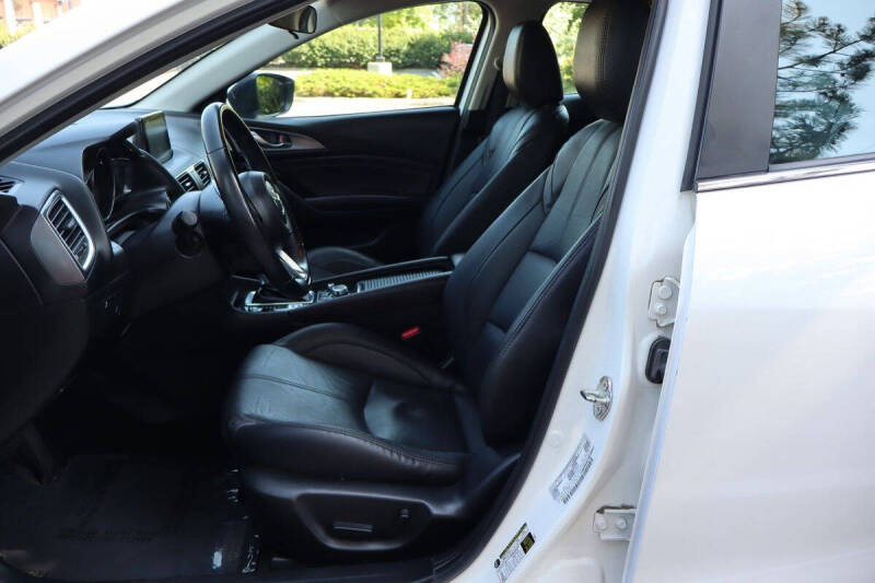 2018 Mazda MAZDA3 Grand Touring