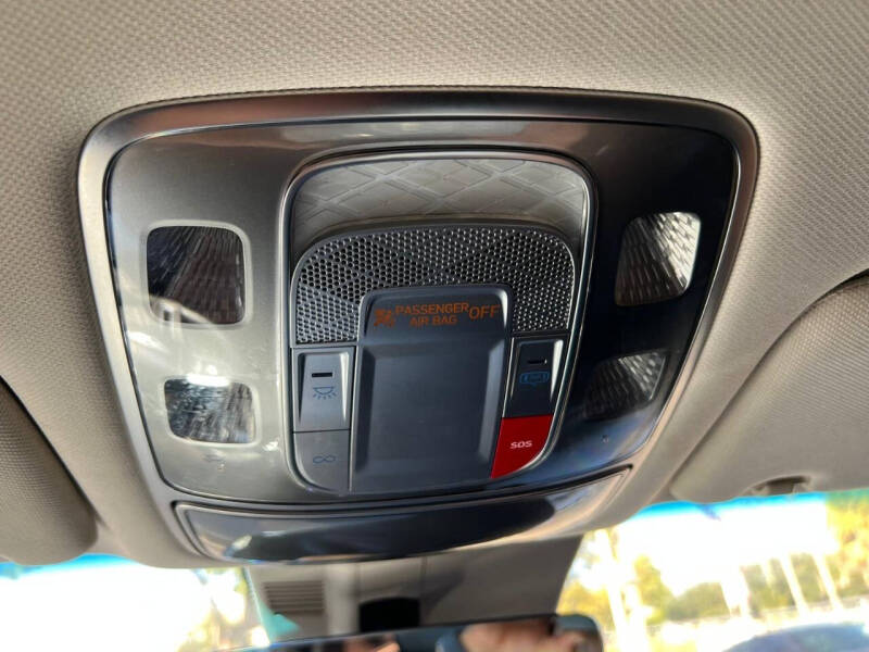 2025 Genesis G80 2.5T