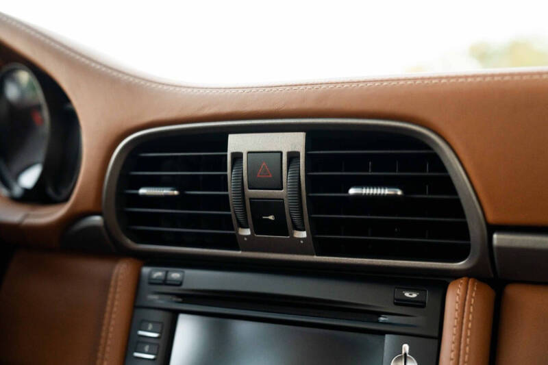 2011 Porsche 911 Carrera