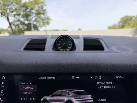 2020 Porsche Cayenne Coupe