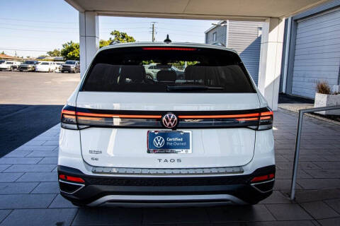 2025 Volkswagen Taos SE