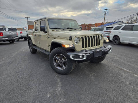 2022 Jeep Gladiator for sale at Lemond's Chrysler Center in Fairfield IL