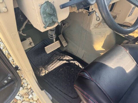 1987 AM General M998