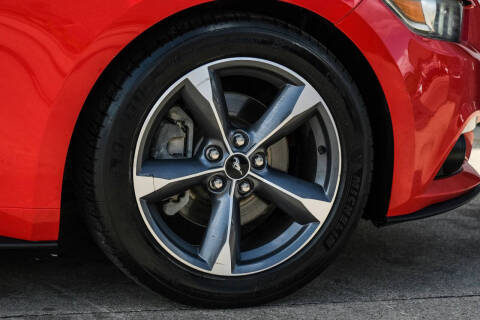 2015 Ford Mustang V6