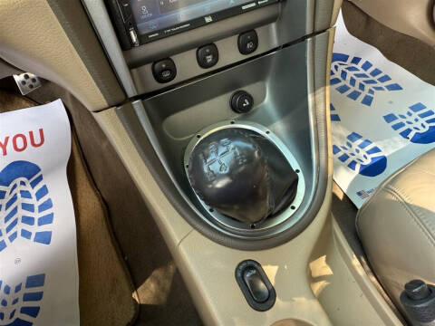 2004 Ford Mustang GT Deluxe