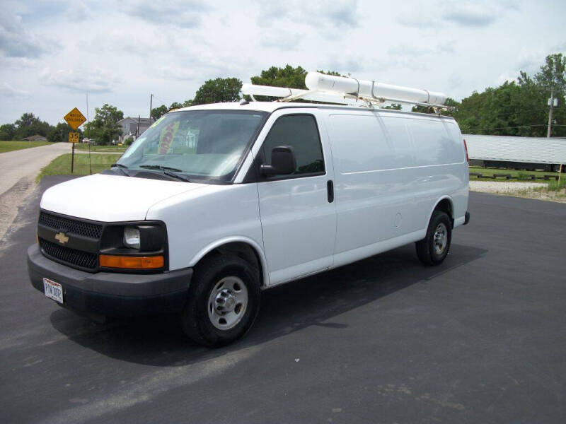 2013 Chevrolet Express Cargo Work Van's photo