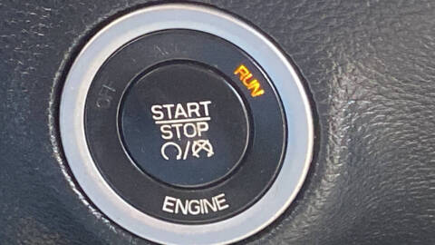 2015 Dodge Challenger SXT Plus