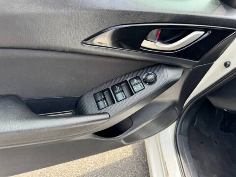 2015 Mazda MAZDA3 i Touring
