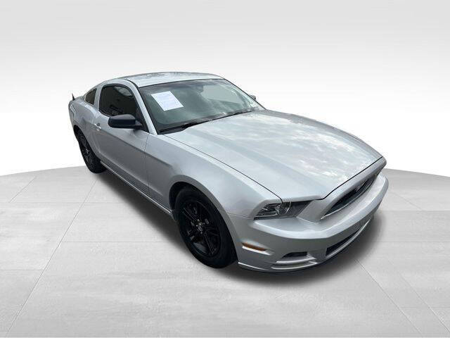 2013 Ford Mustang V6