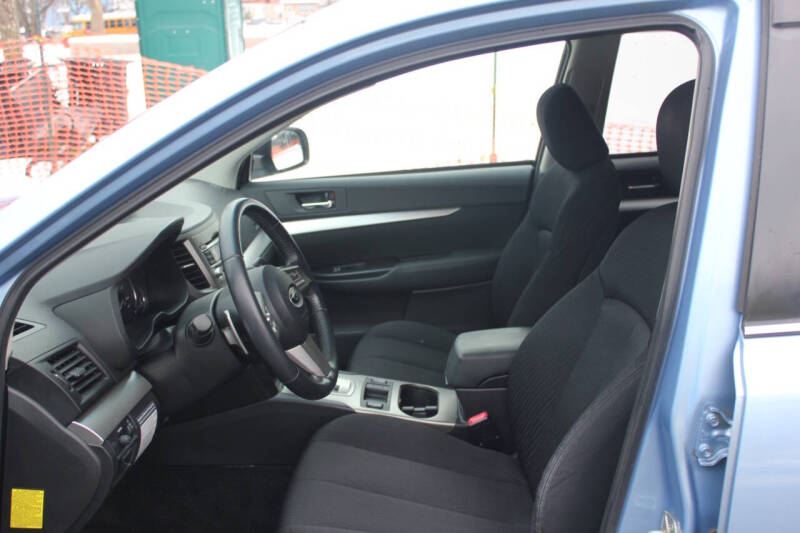 2011 Subaru Outback 2.5i Premium